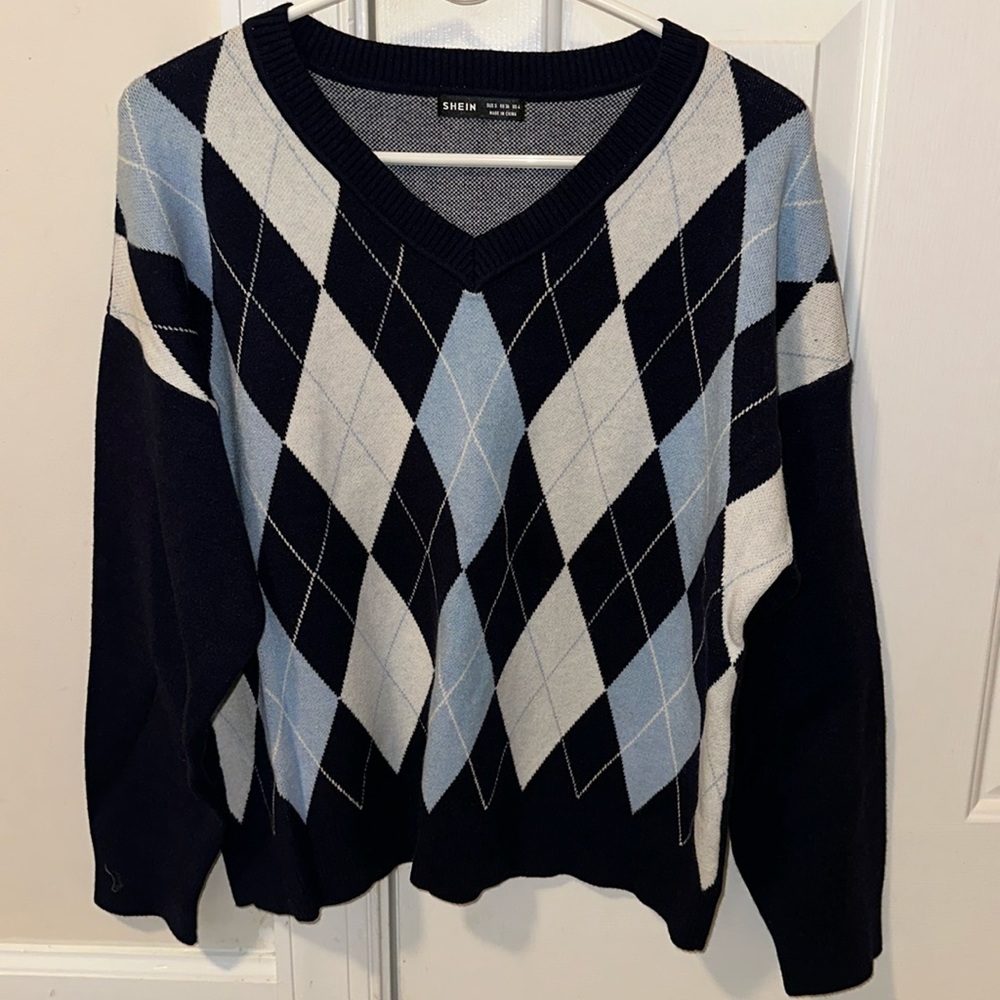 Shein argyle print v-neck sweater